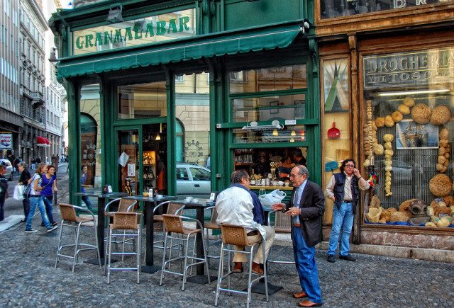 Gran Malabar piazza San Giovanni Trieste